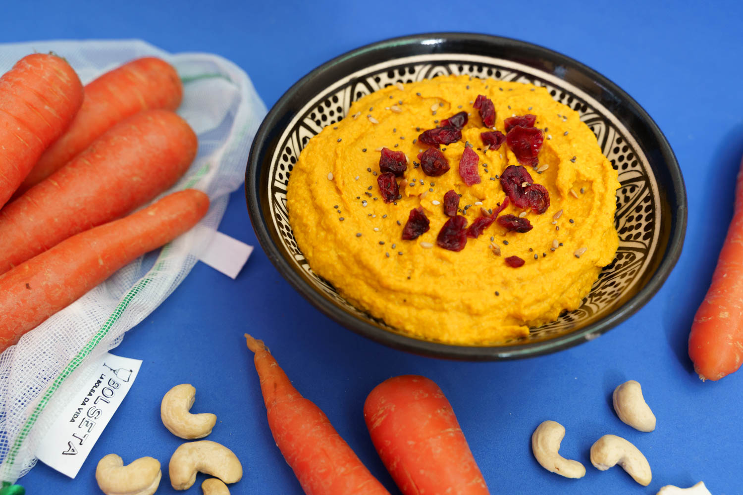 Paté vegetal de zanahorias asadas y anacardos